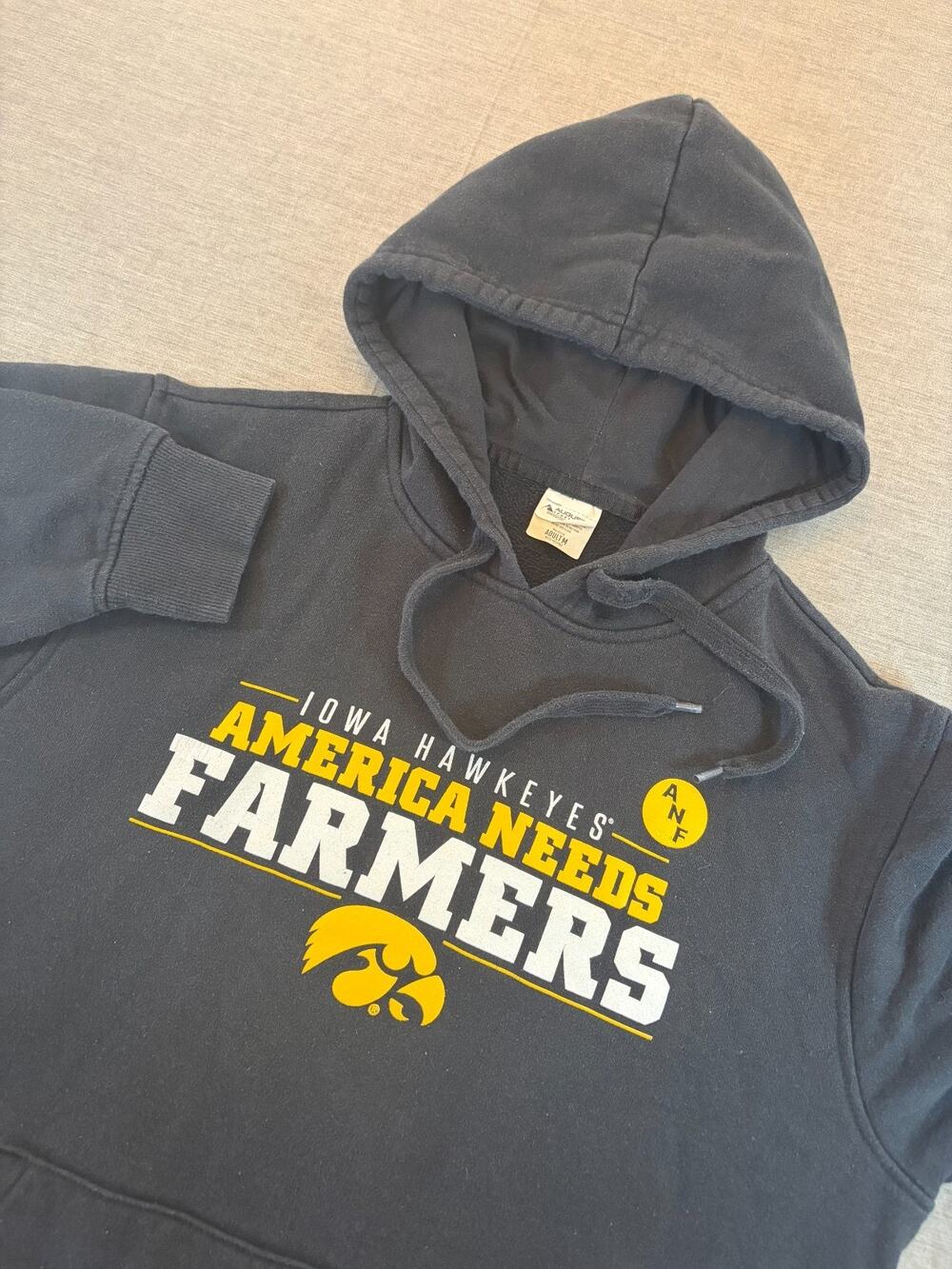 Iowa Hawkeyes ANF Hoodie Augusta Sportswear Size M Black America Needs Farmers